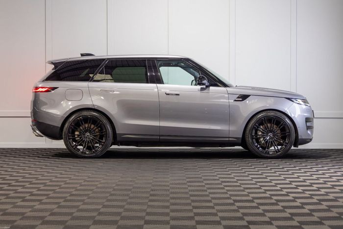Land Rover Range Rover Sport 2025