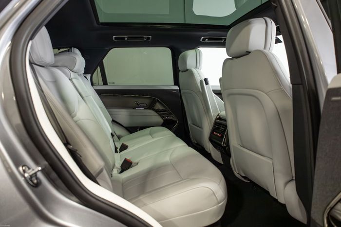 Land Rover Range Rover Sport 2025