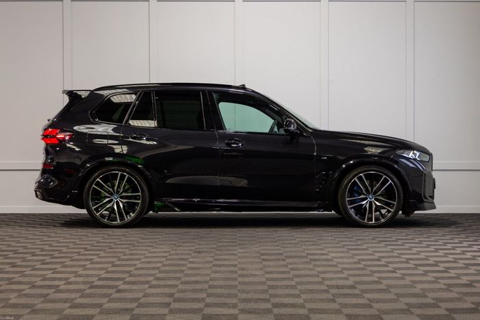 BMW X5 2025