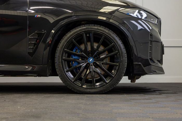 BMW X5 2025