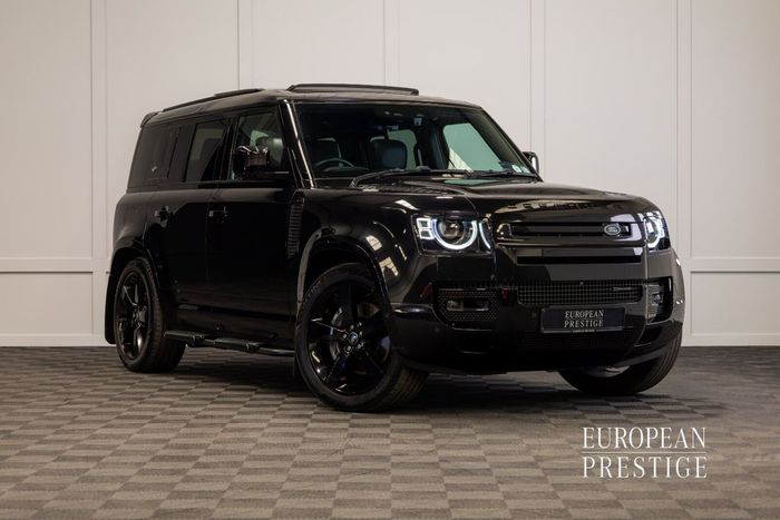 Land Rover Defender 2023