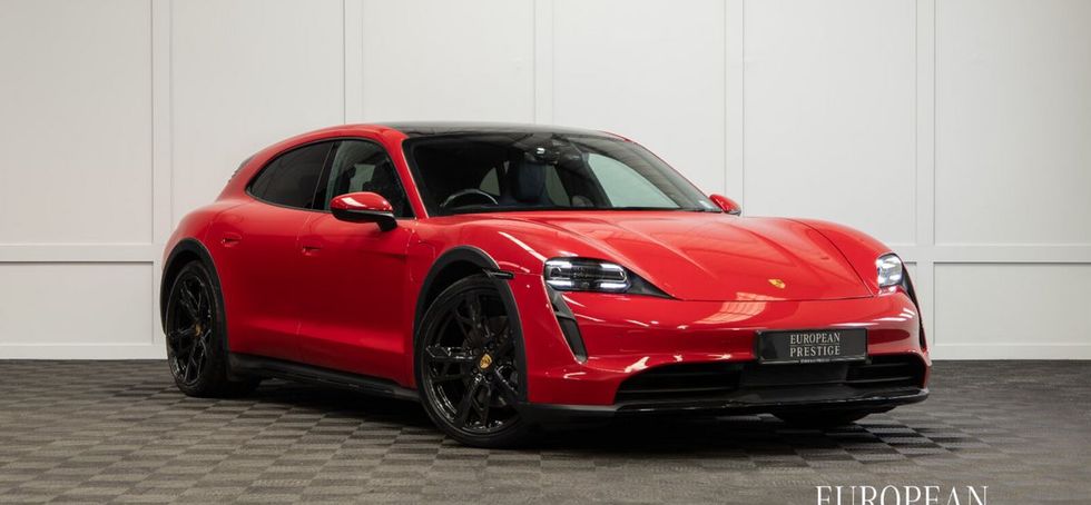 Porsche Taycan 2022