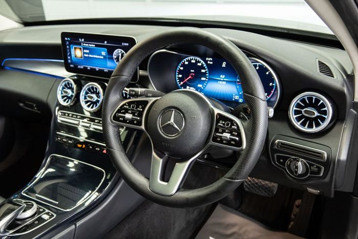 Mercedes-Benz C-Class 2019