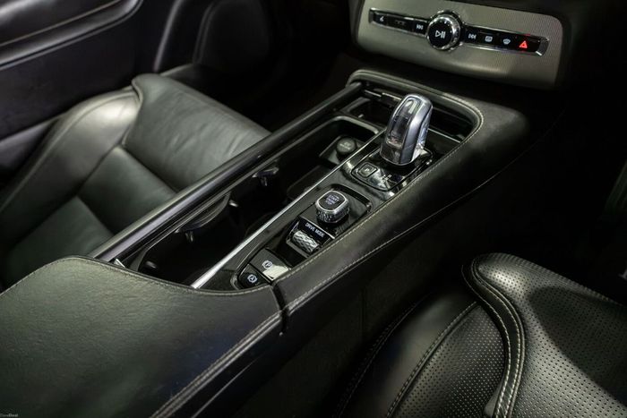 Volvo XC90 2018