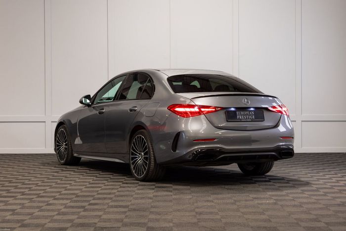 Mercedes-Benz C-Class 2022