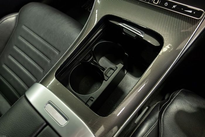 Mercedes-Benz C-Class 2022