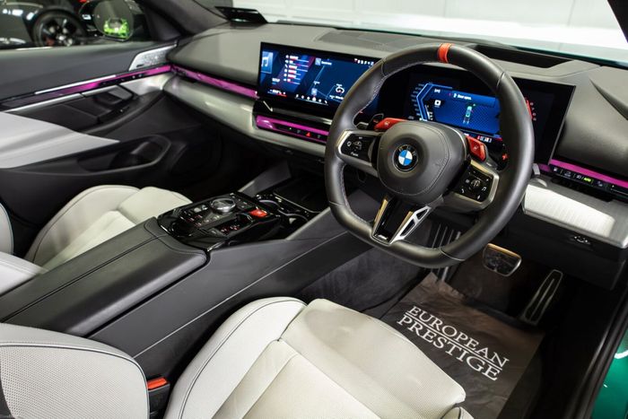 BMW M5 2024