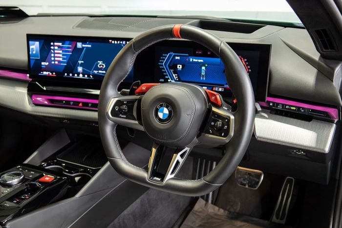 BMW M5 2024