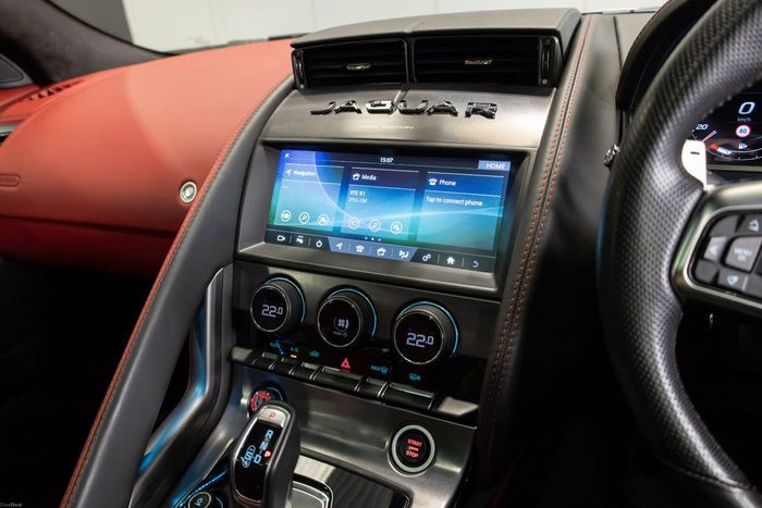Jaguar F-Type 2021
