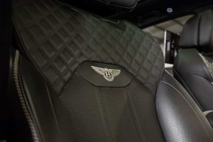 Bentley Bentayga 2022