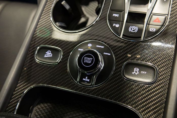 Bentley Bentayga 2022