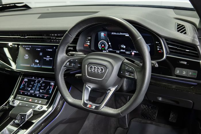 Audi Q7 2023