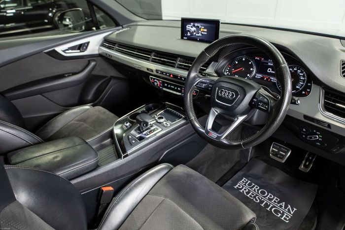 Audi Q7 2016