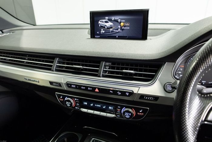 Audi Q7 2016