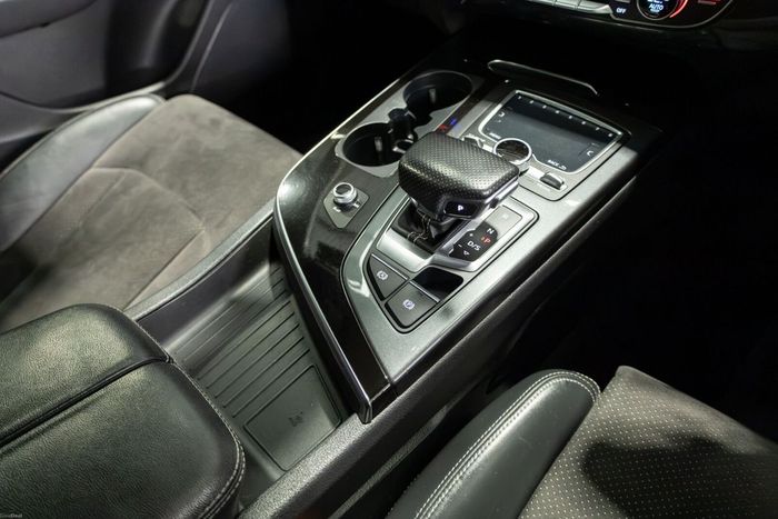 Audi Q7 2016