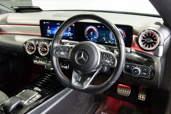 Mercedes-Benz CLA 2022