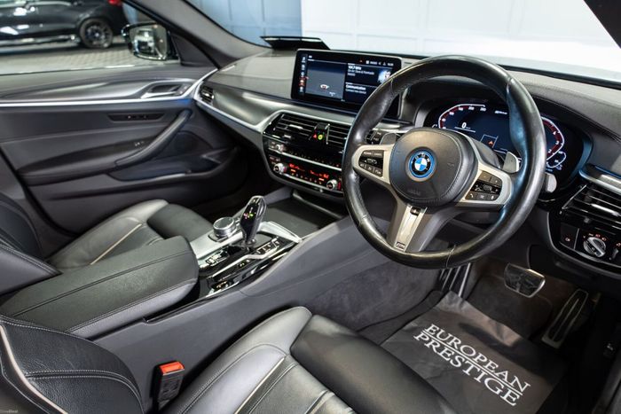 BMW 5 Series 2022