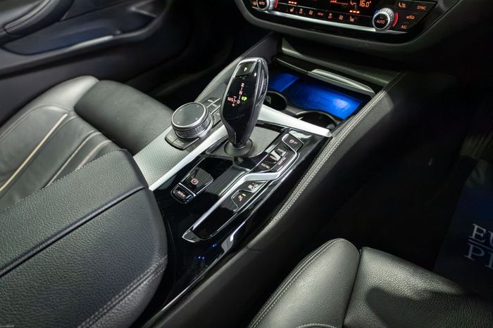 BMW 5 Series 2022