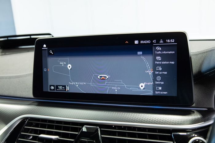 BMW 5 Series 2022