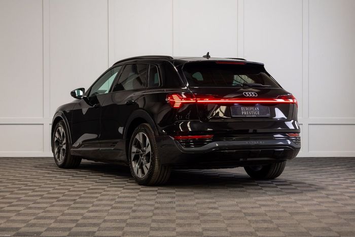 Audi Q8 e-tron 2023