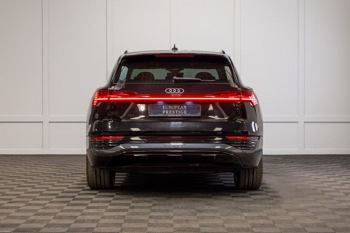 Audi Q8 e-tron 2023
