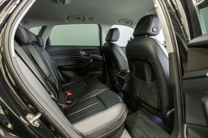 Audi Q8 e-tron 2023