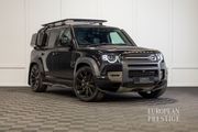 Land Rover Defender 2023