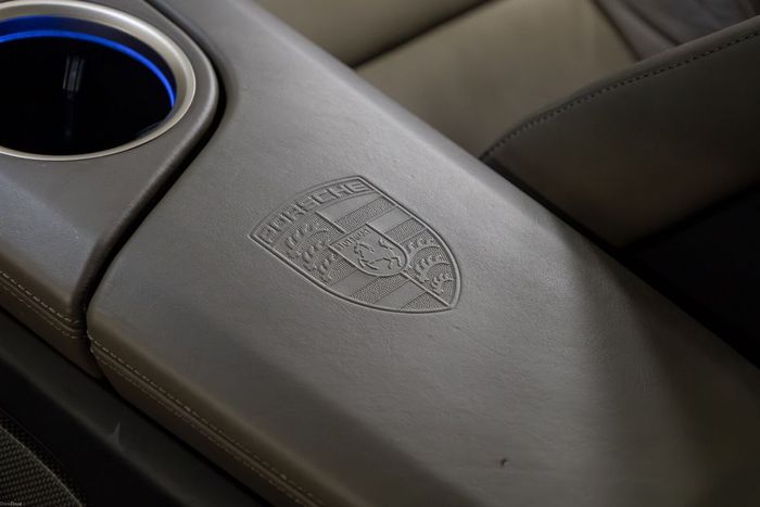 Porsche Taycan 2022