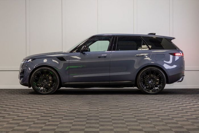 Land Rover Range Rover Sport 2025