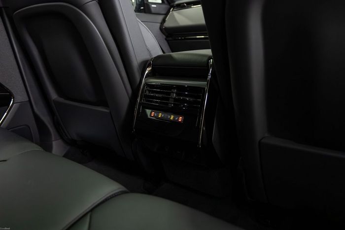 Land Rover Range Rover Sport 2025
