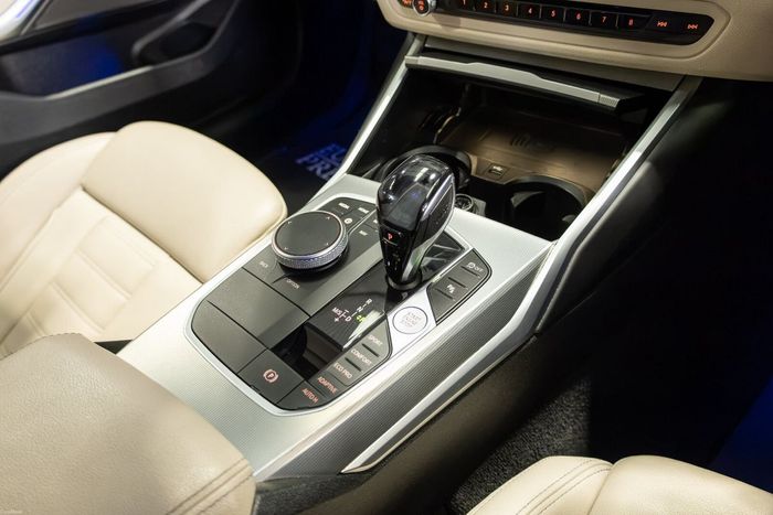 BMW 3 Series 2021
