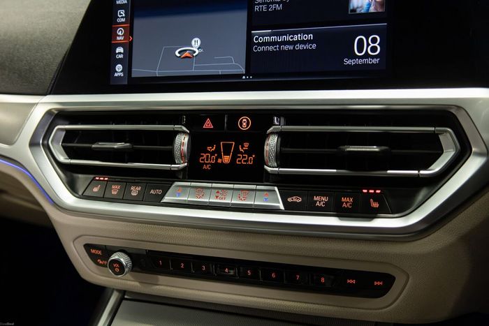 BMW 3 Series 2021