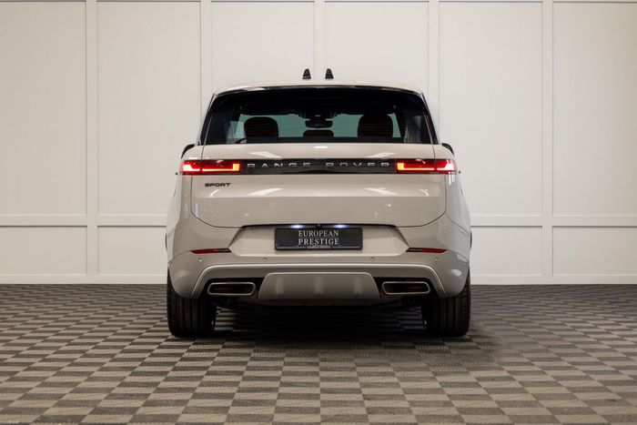 Land Rover Range Rover Sport 2024