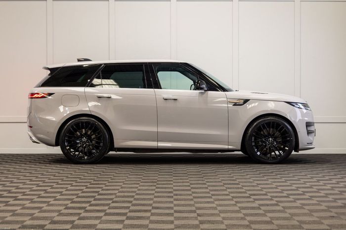 Land Rover Range Rover Sport 2024