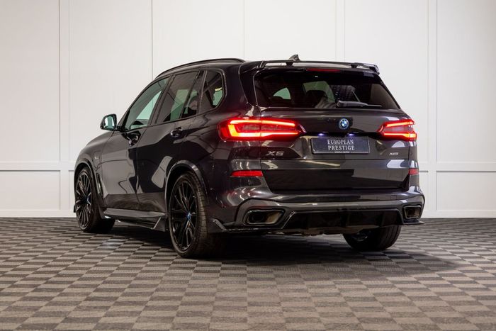 BMW X5 2023