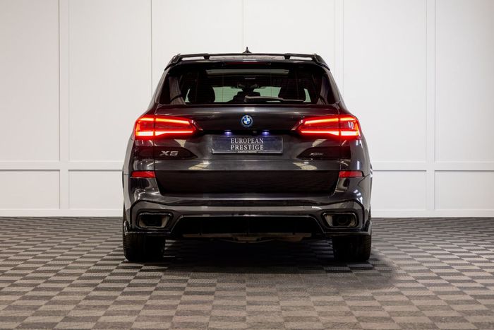 BMW X5 2023