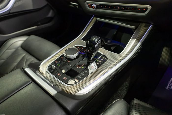 BMW X5 2023