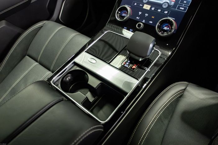 Land Rover Range Rover Velar 2021