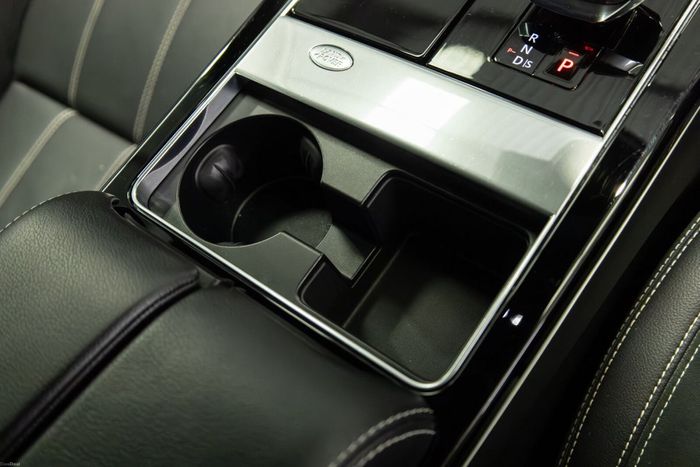 Land Rover Range Rover Velar 2021