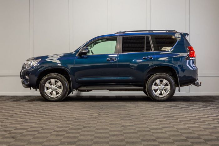 Toyota Landcruiser 2023