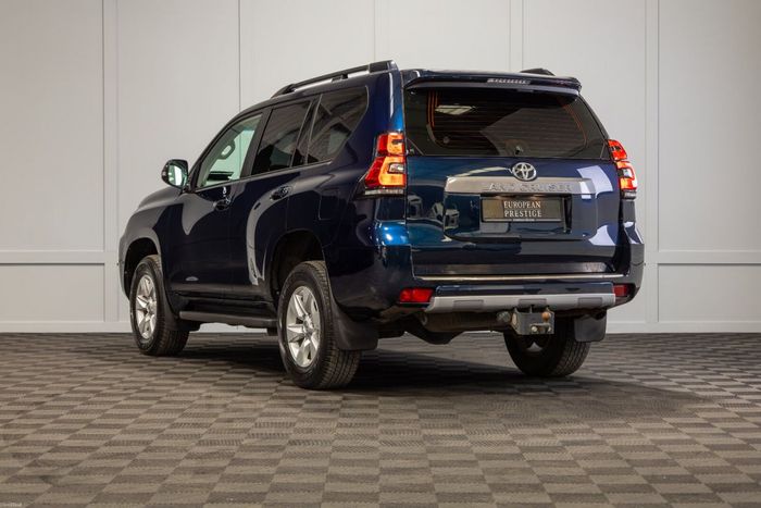Toyota Landcruiser 2023