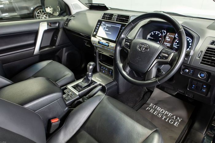 Toyota Landcruiser 2023