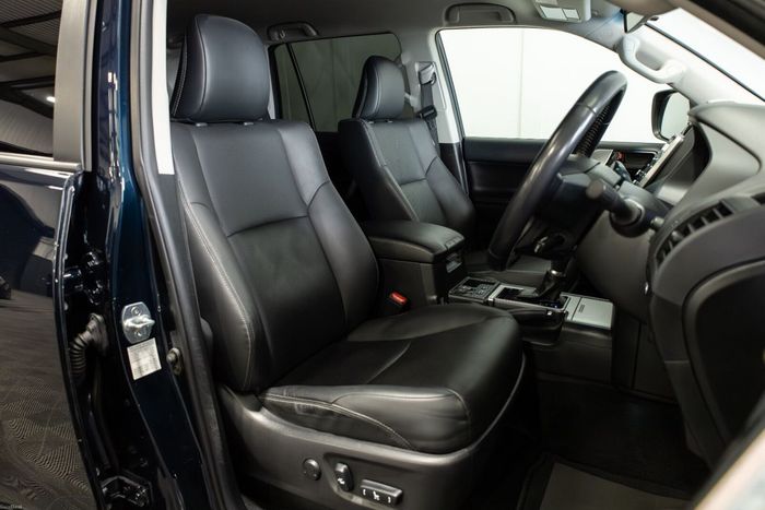 Toyota Landcruiser 2023