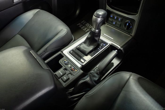 Toyota Landcruiser 2023