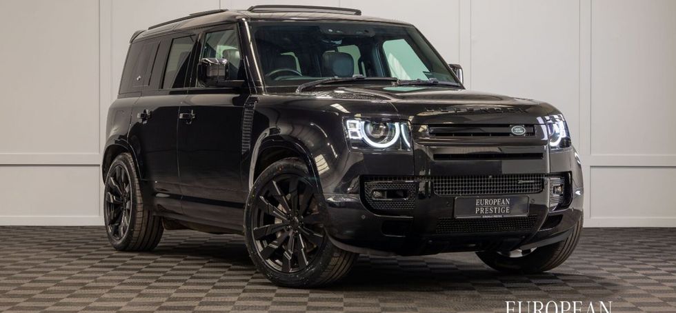 Land Rover Defender 2022