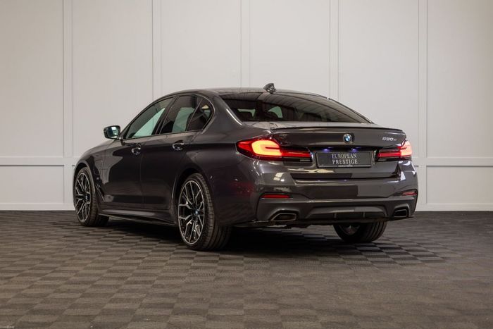 BMW 5 Series 2021