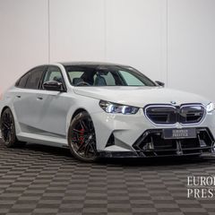 BMW M5 2025