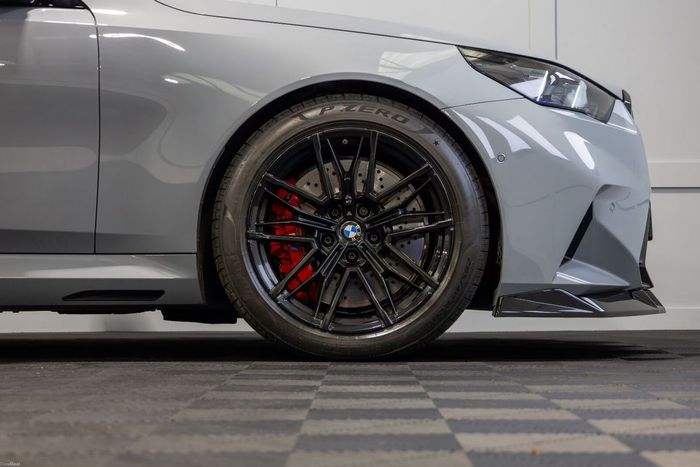 BMW M5 2025