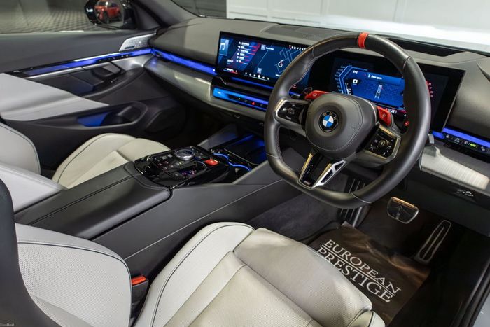 BMW M5 2025