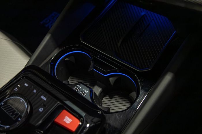 BMW M5 2025